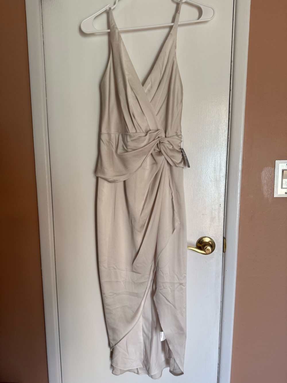 Express Elegant Cream Midi Dress